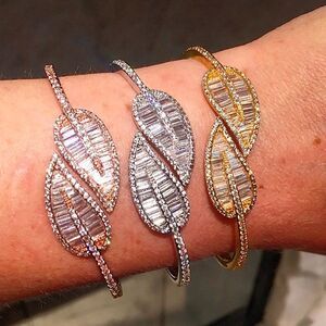 CHAR LALA DESIGNS Elm Leaf Bracelet